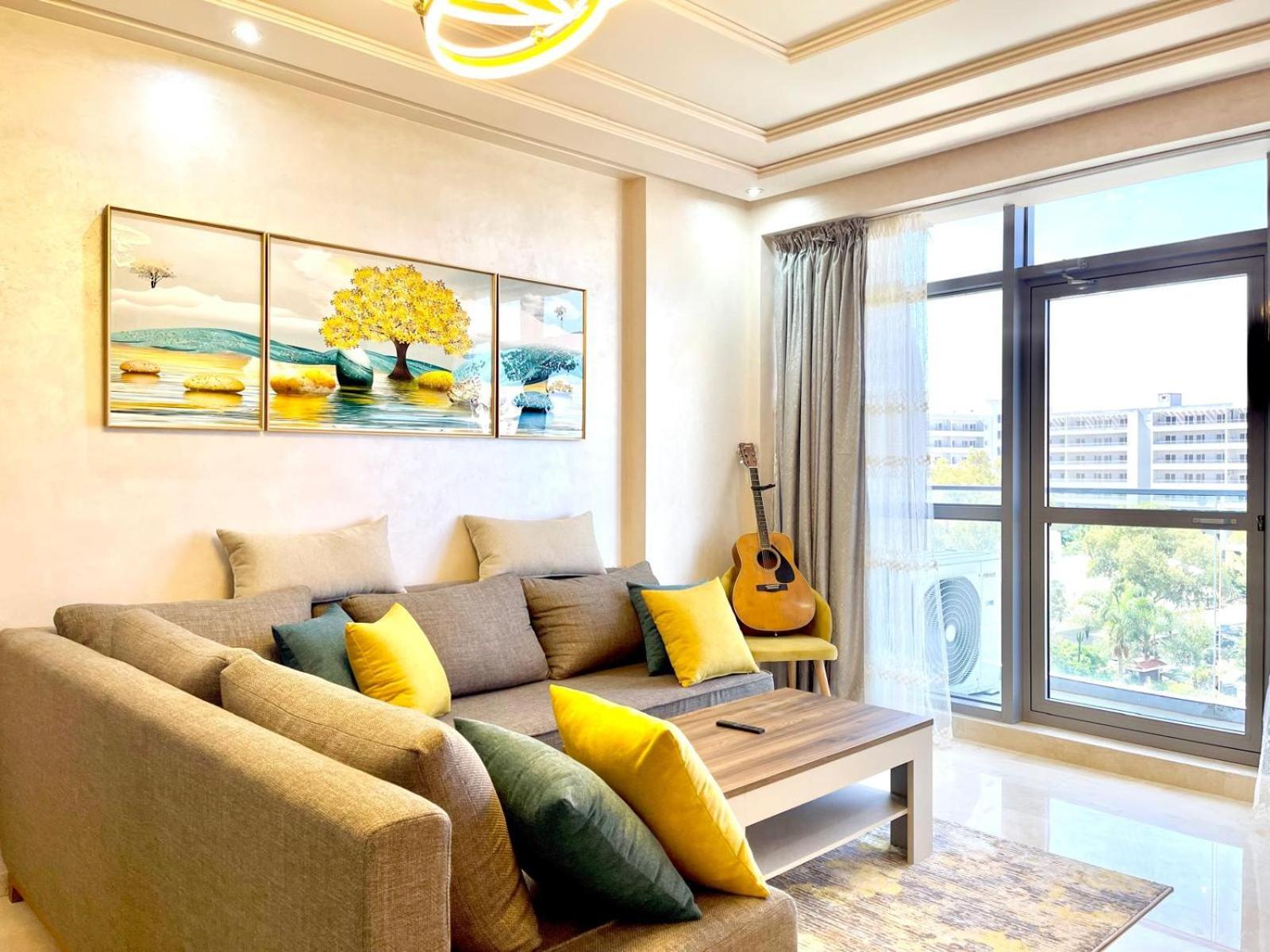 Modern Elegance With Sea Views In Central Tangier - Steps To Beach, Train And Attractions! Kültér fotó